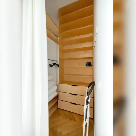 Apartment Rodzinny W Centrum Krakowa By Renters *